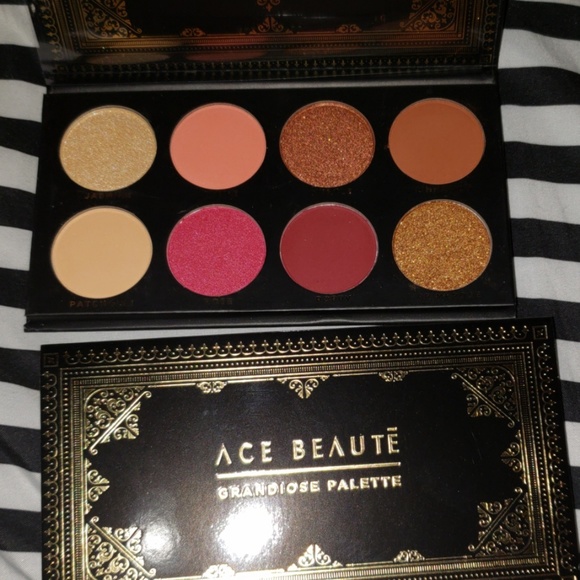 Ace Beautē Grandiose Eyeshadow Palette - Picture 4 of 7